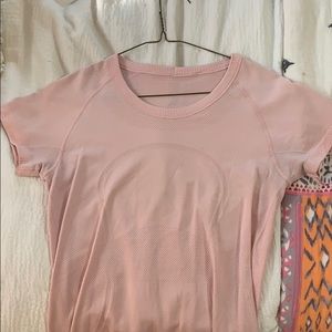 Lulu lemon pink swiftly tech